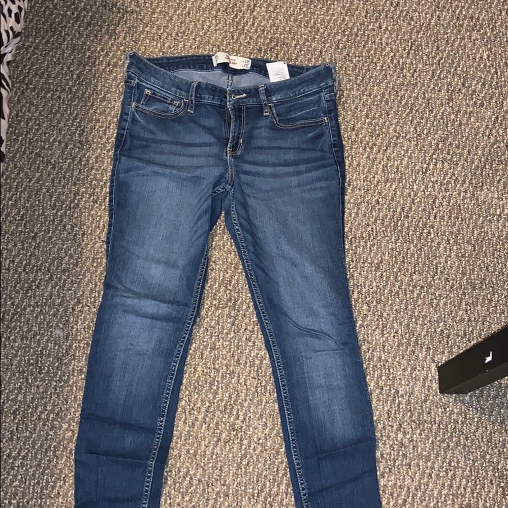 Hollister jeans